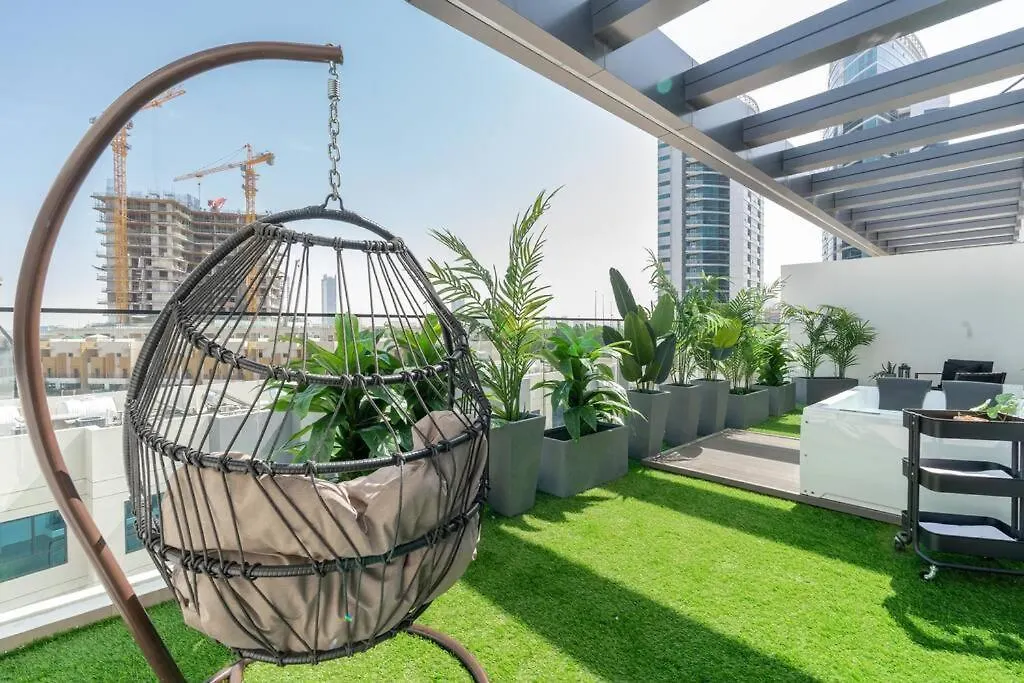 Unique Apt With Private Jacuzzi In Dubaiアパートメント ドバイ